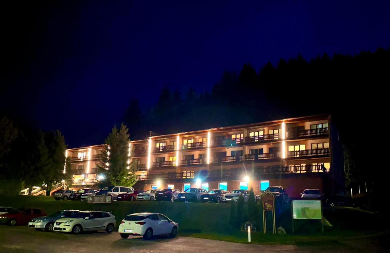 Horsky Hotel Podjavornik Papradno Extérieur photo